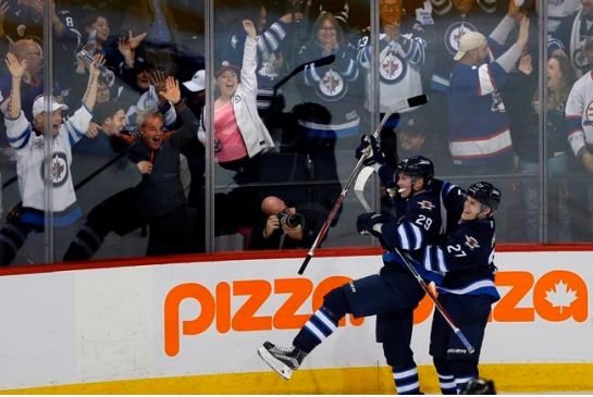 Patrik Laine | Laitataklaus.com Yle esittää Winnipeg Jetsin ottelun parhaaseen katseluaikaan joulun alla