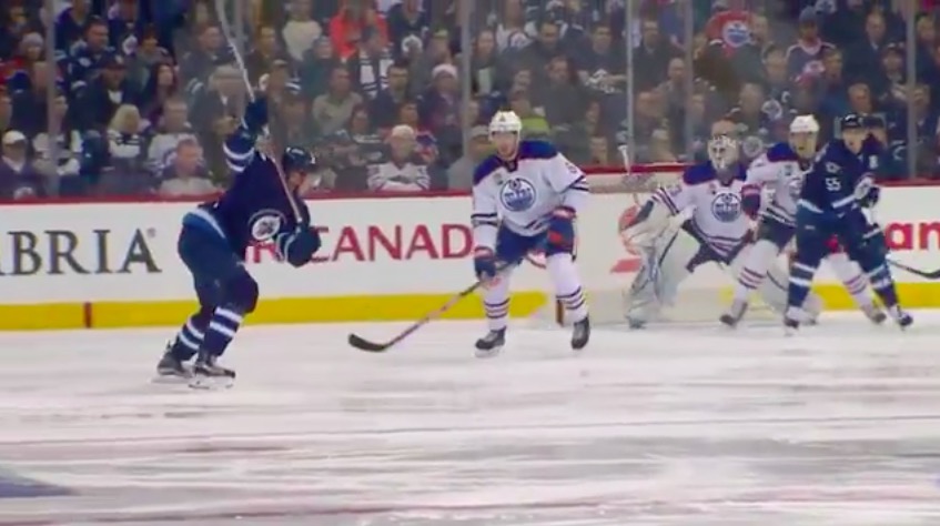 Laine tykitti kaksi osumaa ylivoimalla Laine tykitti kaksi osumaa ylivoimalla