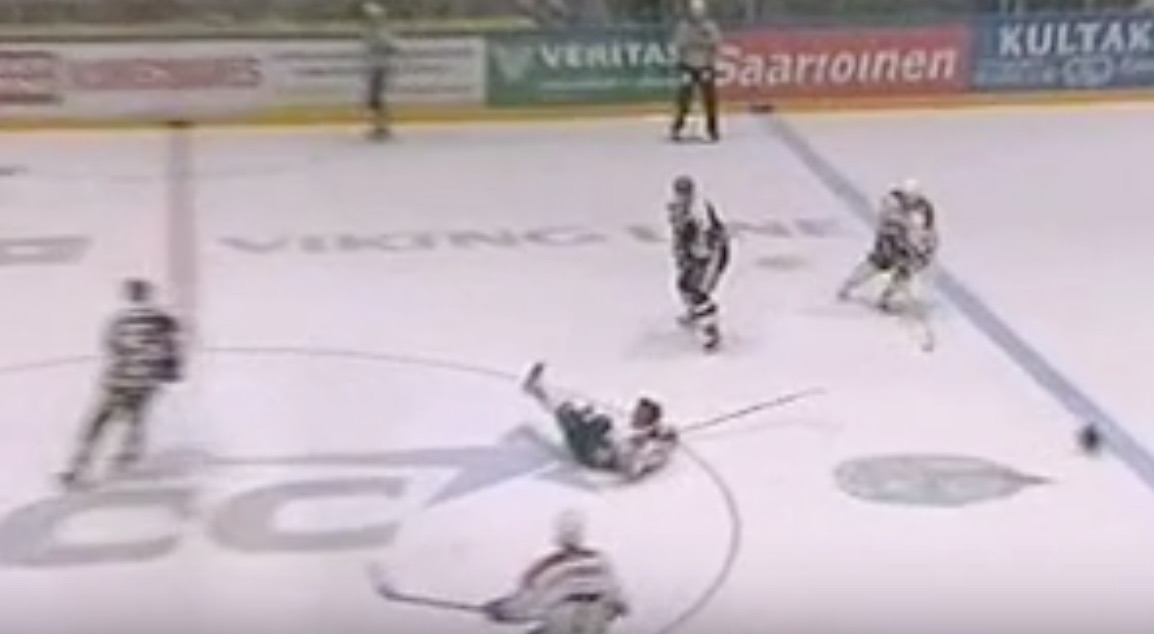 Toni Mäkiaho Toni Mäkiaho