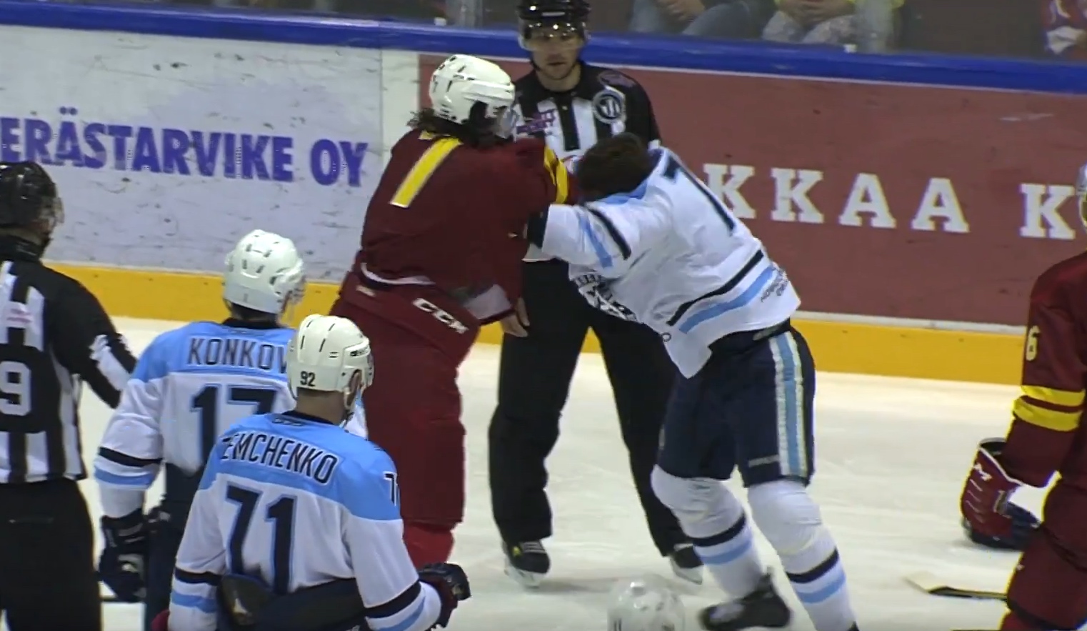 Video: Jokereiden Oliver Lauridsen antoi kyytiä Sibir-pakille Video: Jokereiden Oliver Lauridsen antoi kyytiä Sibir-pakille