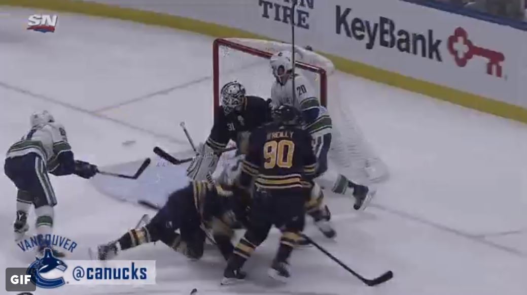 Video: Markus Granlund tehokkaana - avasi maalitilinsä Buffalon rysään Video: Markus Granlund tehokkaana - avasi maalitilinsä Buffalon rysään