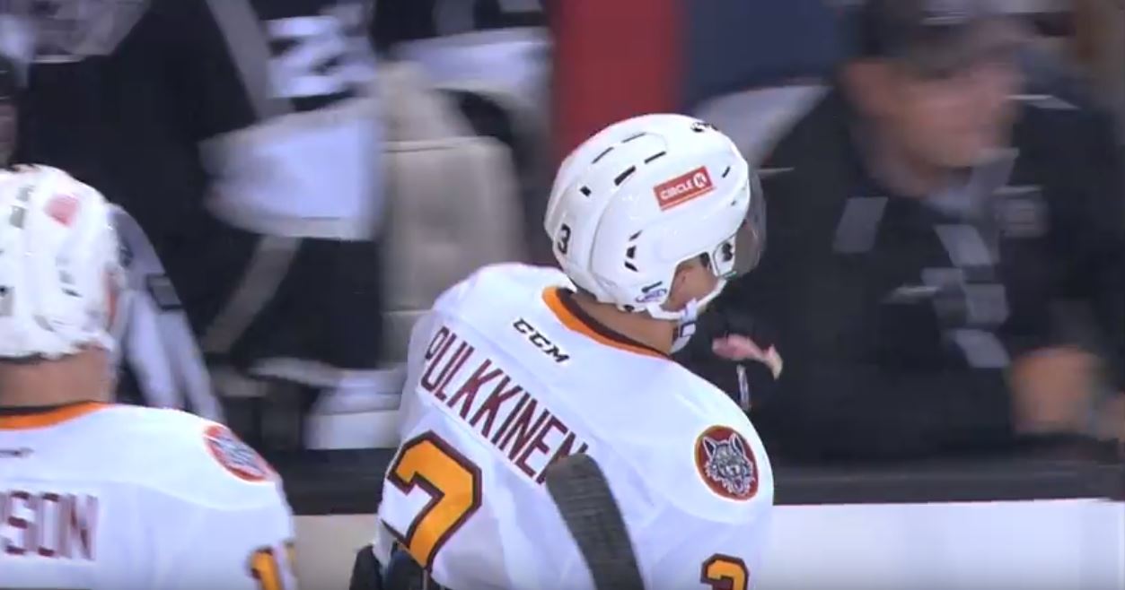 Teemu Pulkkinen oli hurjassa vireessä Teemu Pulkkinen oli hurjassa vireessä, sillä mies iski harjoitusottelussa hattutempun.
