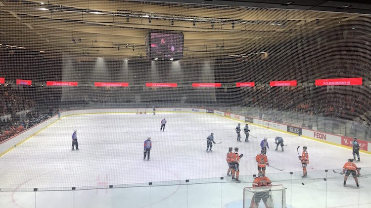 Tallinnassa olutta katsomoihin Suomalaisfaneja miellytti muun muassa se tosiasia, että Tallinnassa sai nauttia olutta katsomossa.