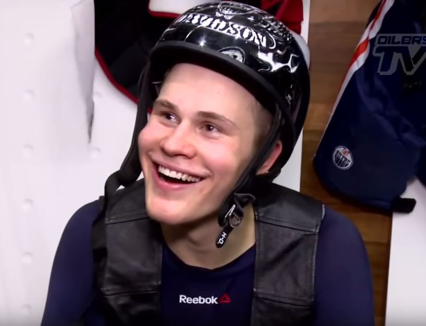 Jesse Puljujärvi | Laitataklaus.com VIDEO: Jesse Puljujärvi aivan ylivoimaisena haastattelussa matsin jälkeen