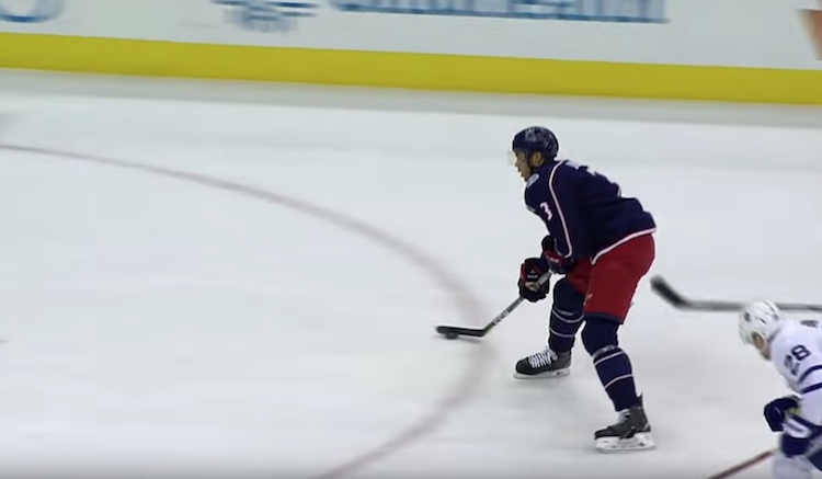 Seth Jones vauhdissa Columbus Blue Jacketsin Seth Jonesista on kovaa vauhtia kehittymässä yksi NHL:n kärkipuolustajista.