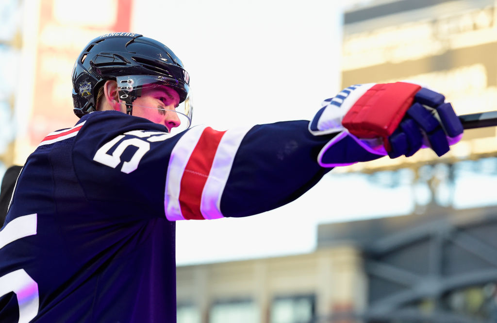 Nick Holden Bostoniin New York Rangersissa toista kauttaan pelannut Nick Holden siirtyy Boston Bruinsiin.