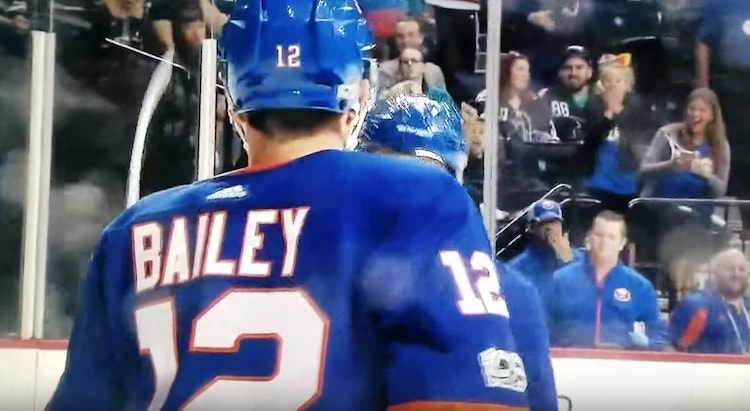 Josh Bailey jatkosopimus New York Islanders on tehnyt hyökkääjä Josh Baileylle mittavan viiden vuoden mittaisen jatkosopimuksen.