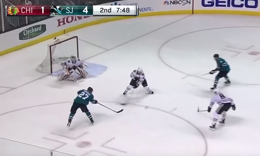 Joonas Donskoi | Laitataklaus.com VIDEO: Joonas Donskoi pelipäällä - kaksi nättiä tarjoilua Sharksin osumiin!