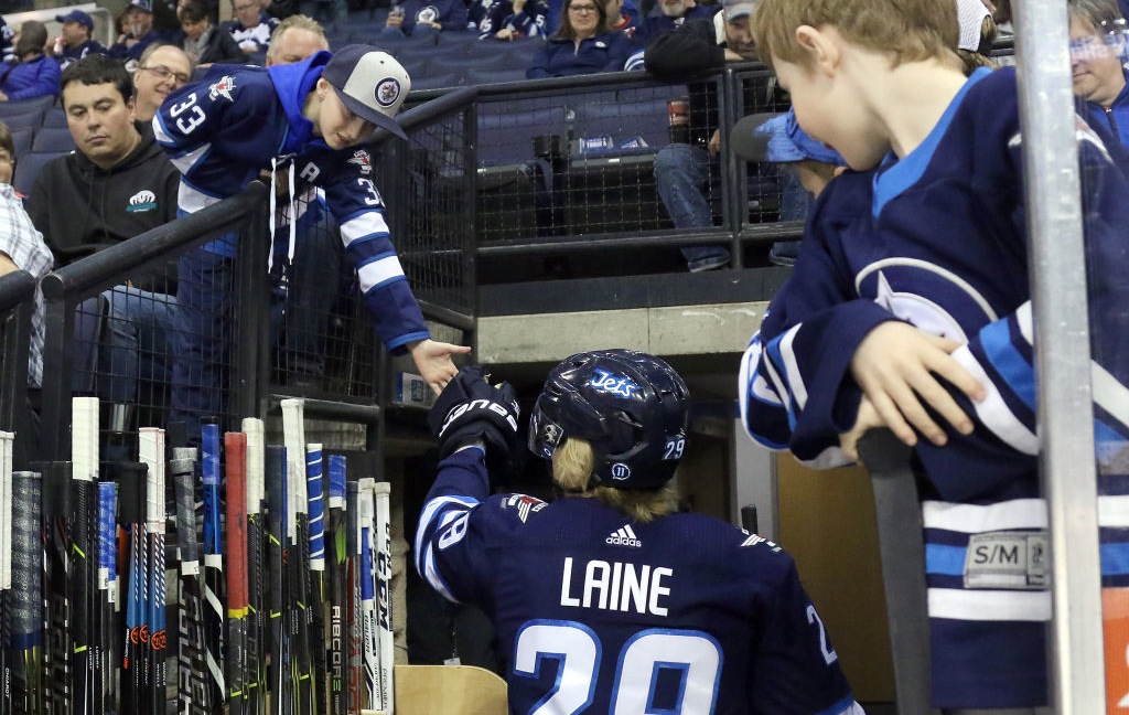 Getty Patrik Laine Patrik Laine oli paluuottelussaan sama vanha tuttu itsensä.