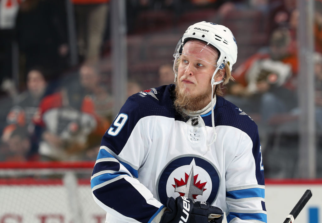 Patrik Laine | Laitataklaus.com Patrik Laine teki upeaa historiaa - nuorin pudotuspeleissä maalannut suomalainen!