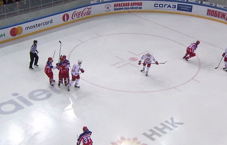 Jokerit hävisi ensimmäisen puolivälieräottelunsa Jokerit hävisi ensimmäisen puolivälieräottelunsa CSKA Moskovaa vastaan.