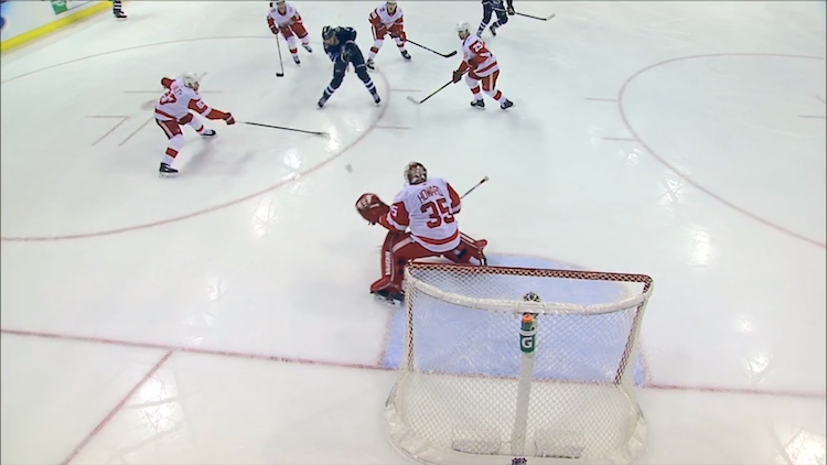 Patrik Laineelta soolomaali Winnipeg Jetsin Patrik Laineelta nähtiin hieno maali Detroit Red Wingsiä vastaan.
