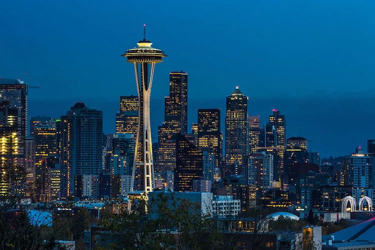 Seattle-laajennusjoukkue.jpg.pagespeed.ic.VCceelyqXQ Seattlen NHL-laajennusjoukkue on saanut historiansa ensimmäisen GM:n.
