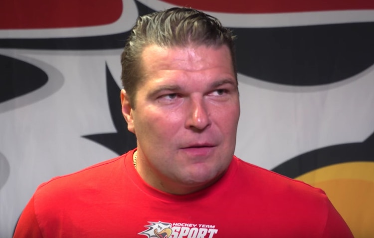 Tomek Valtosen pesti päättyi Tomek Valtosen pesti Sportin päävalmentajana päättyi ennen aikojaan.
