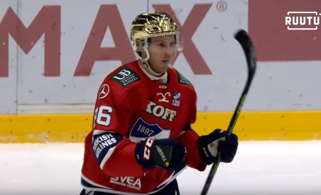 Erik Thorell | Laitataklaus.com HIFK:lle loistavia uutisia - kultakypärä Erik Thorell palaa kokoonpanoon