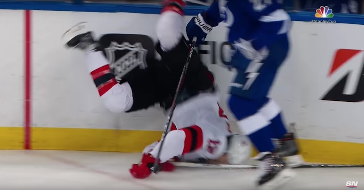 McDonagh ja Callahan pommit Tampa Bayn McDonagh ja Callahan olivat eilisessä ottelussa ilkeällä pelipäällä.