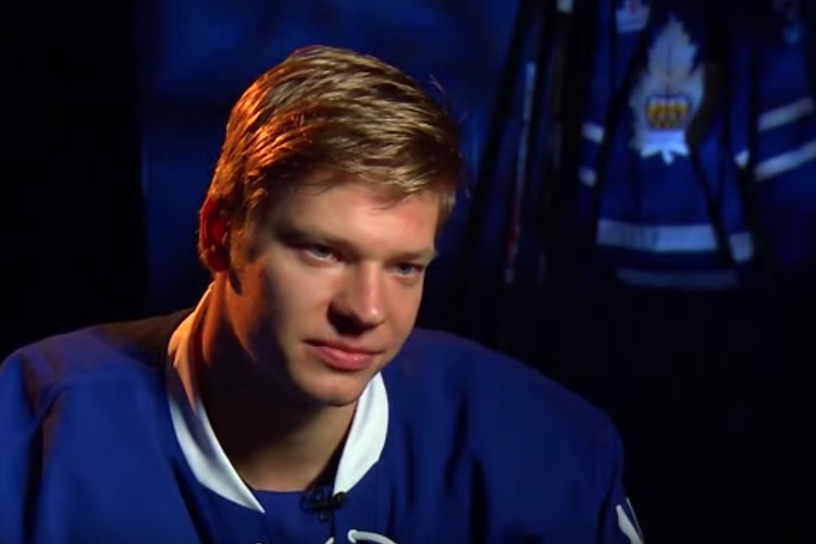 Miro Aaltonen teki KHL-sopimuksen Suomalaishyökkääjä Miro Aaltonen teki KHL-sopimuksen Vityaz Podolskin kanssa.