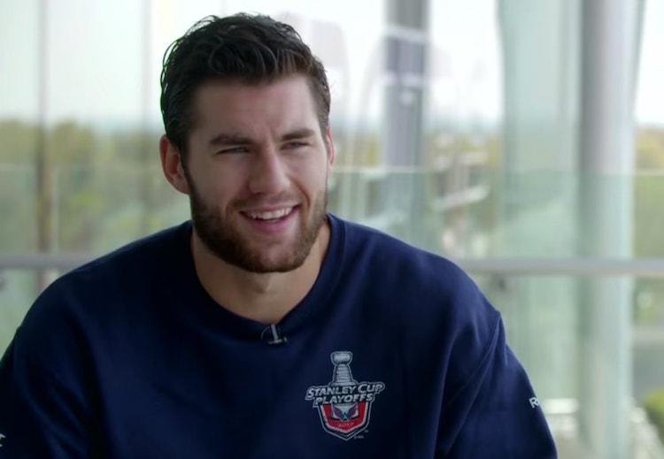 Mitä Tom Wilson teki Stanley Cupin kanssa Mitä Tom Wilson teki Stanley Cupin kanssa?