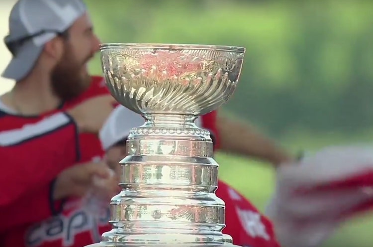 Voita matka Stanley Cup -finaaleihin! Voita matka Stanley Cup -finaaleihin!