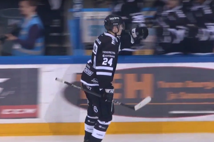 Kaapo Kakko Rangers on raivaamassa tilaa Kaapo Kakolle?