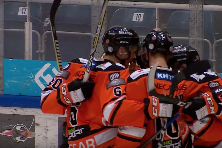 Kausiennakko: HPK Kausiennakko: HPK