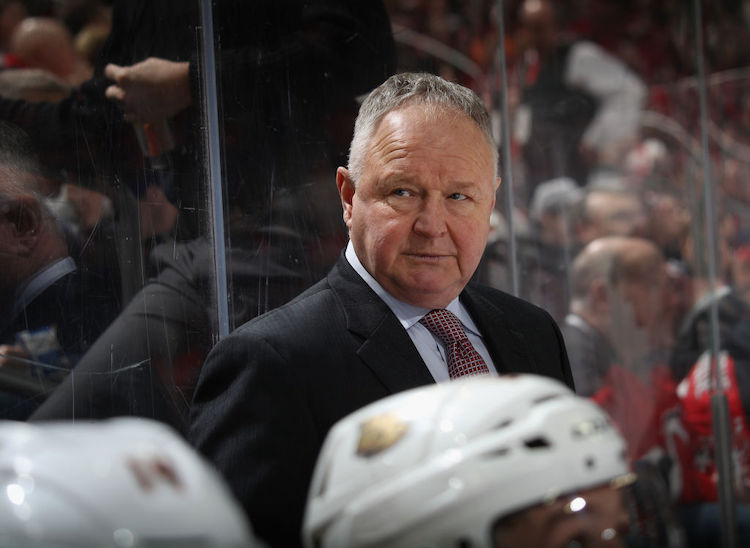 Getty Randy Carlyle sai potkut Randy Carlyle sai potkut Anaheim Ducksin päävalmentajan tontilta.