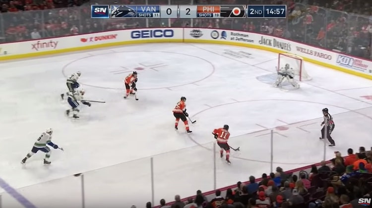 Philadelphia Flyers mokasi Philadelphia Flyersilta nähtiin viime yönä todellinen emämunaus.