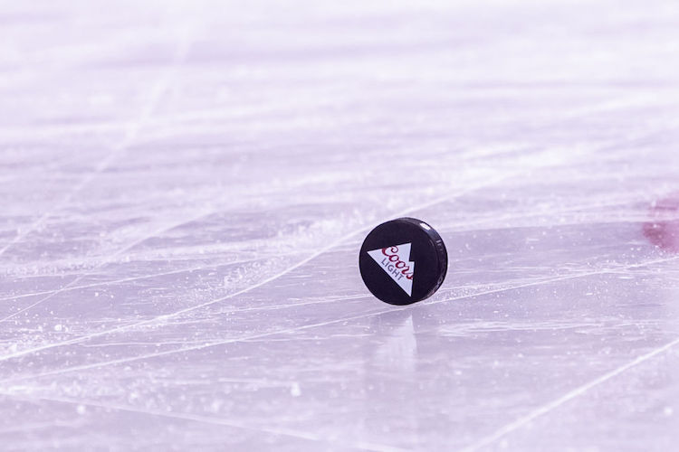 Getty NHL-kiekko NHL-logo Mikä ihme on NHL:n offer sheet? Entä mitkä ovat offer sheetin korvaukset?