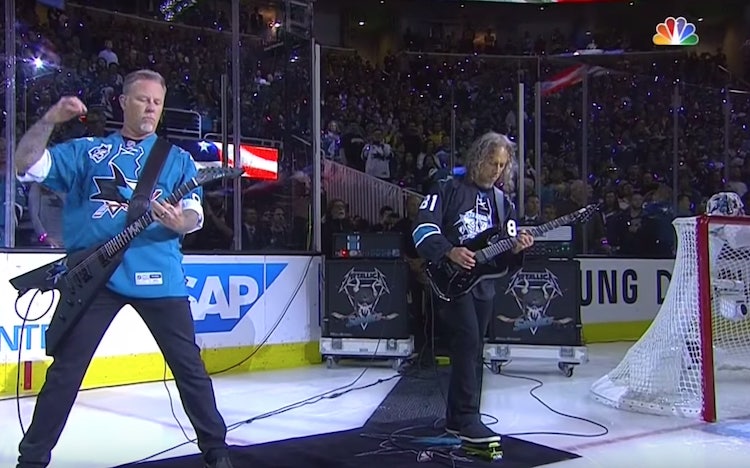 Metallica esitti kansallislaulun Metallica esitti Stanley Cupin finaaleissa kansallislaulun.