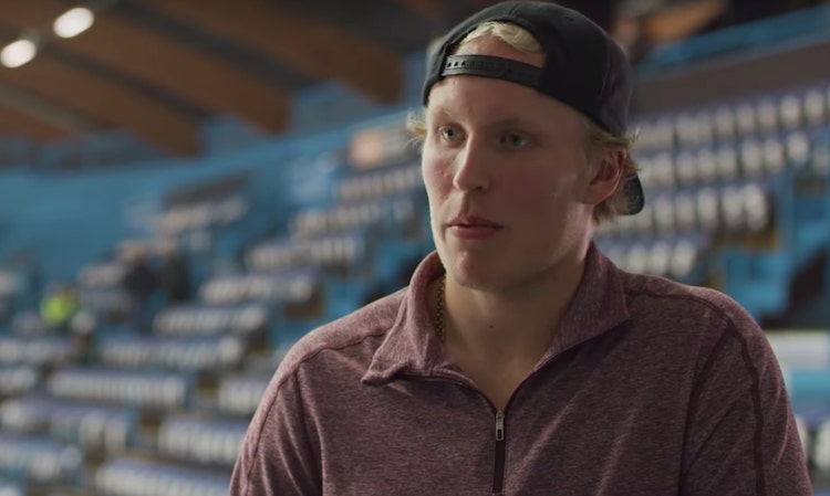 Patrik Laine avautui haastattelussa Patrik Laine antoi rajuja kommentteja Winnipeg Jetsin suuntaan.