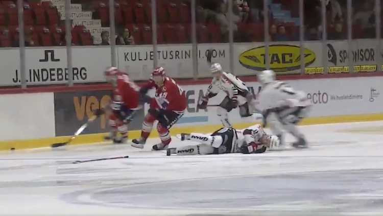 Ville Varakas taklaus Ville Varakkaan taklaus kurinpidon käsittelyyn.