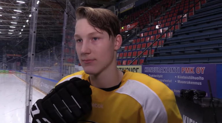 The Hockey News: Aatu Räty kesän 2021 varaustilaisuuden ...