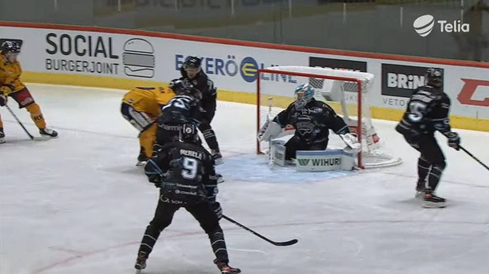 Pelicans ja Lukko Tallinnassa